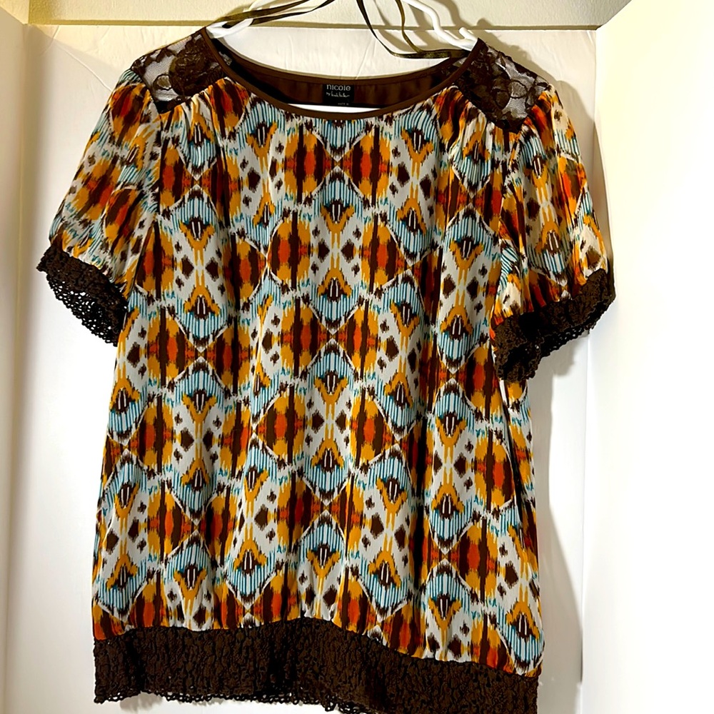 Nicole Miller boho short sleeve top size large brown lace white blue summer